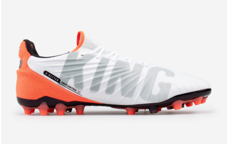 Puma King Ultimate MG